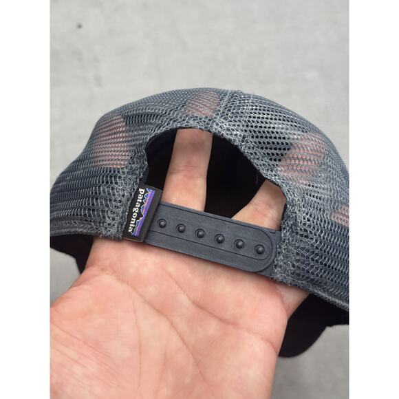 Patagonia Hat Cap Snap Back Brown Navy Mesh Trucker Wave Embroidered Patch Mens - Picture 5 of 6